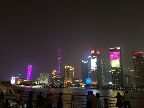 上海适合夜游的地方都有哪些？