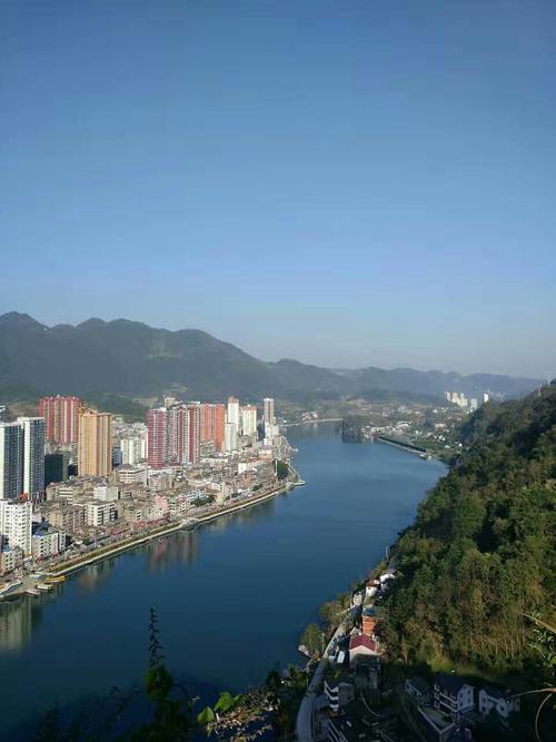 长阳市是哪个城市？