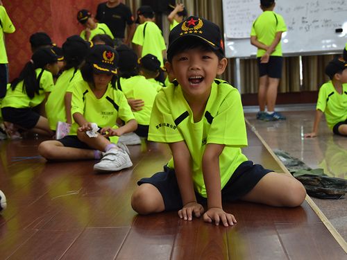 小学生参加夏令营需要带什么东西？