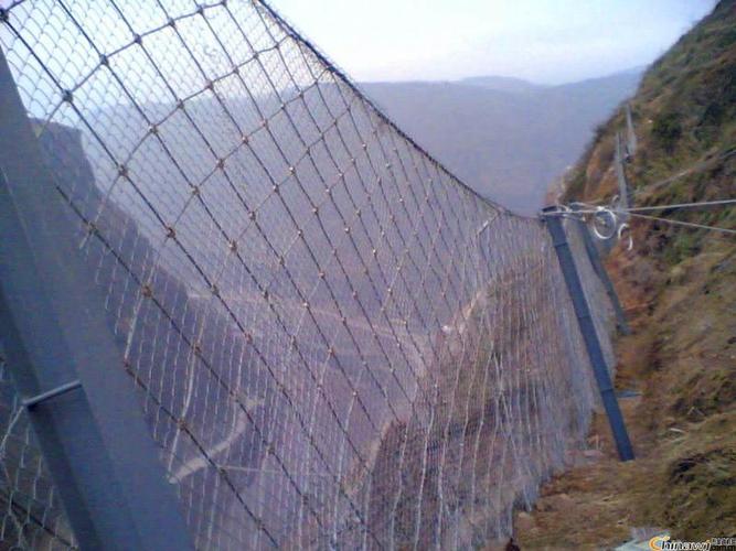 谁知道四川柔性防护网厂家？