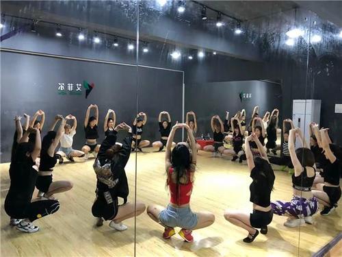 湖南秀舞坊文化传播有限公司怎么样？