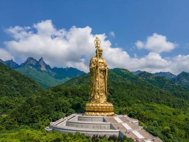 如何玩九华山？