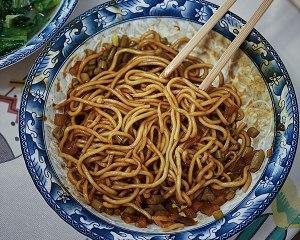 武汉热干面的做法与配方？