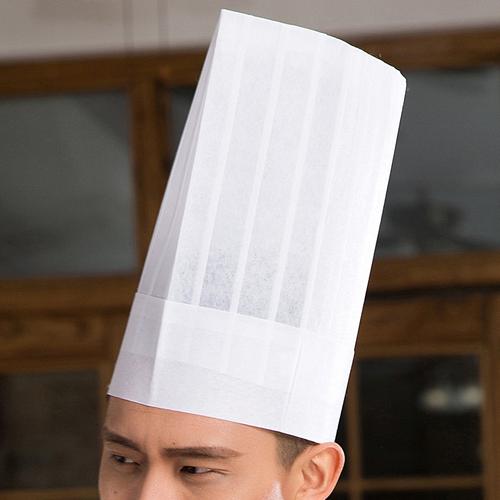 厨师为什么要戴高帽子 厨师戴高帽子的由来
