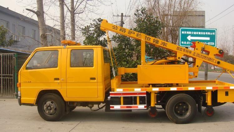 公路护栏抢修车到哪儿购买，要什么手续