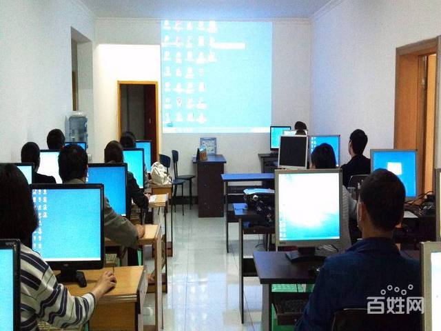 江山电脑培训学校有几个