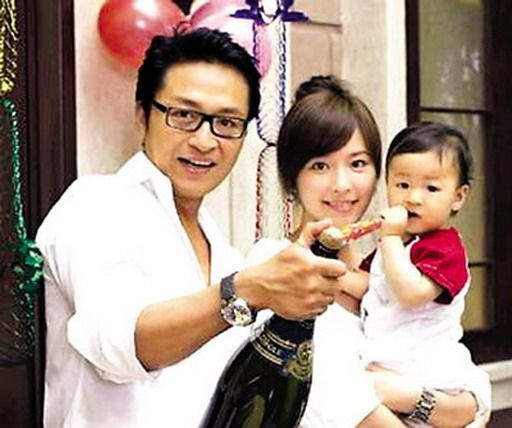 马景涛前妻吴佳尼恋情曝光，新男友是马来西亚小鲜肉，现在如何？