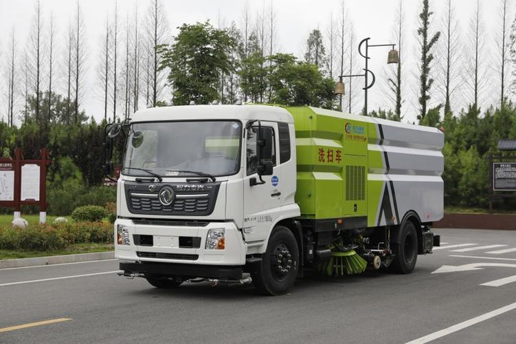 环卫道路清扫车有哪些特点？