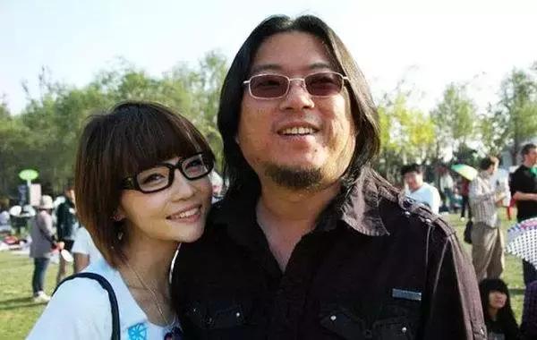高晓松家庭背景显赫吓人 老婆什么国籍近照家况如何