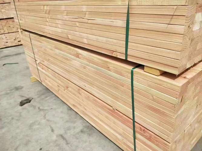 建筑木方哪种材质好些，价格怎么样？