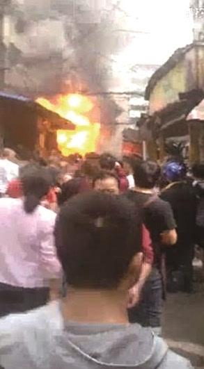 听别人说芜湖杨家巷爆炸不止死了17人，只是不敢报，领导怕倒霉，