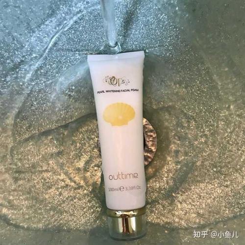 请问昨晚我是大美人的节目里推荐的洗面奶和胶原蛋白是哪个牌子的