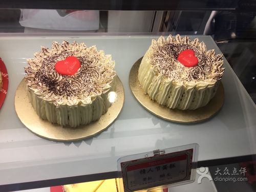 各位兄弟姐妹们 食之秘的蛋糕 哪种好吃的说？