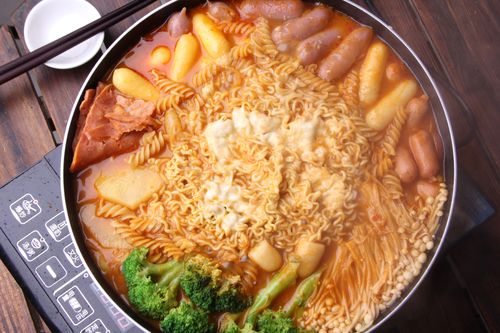 韩式年糕火锅做法