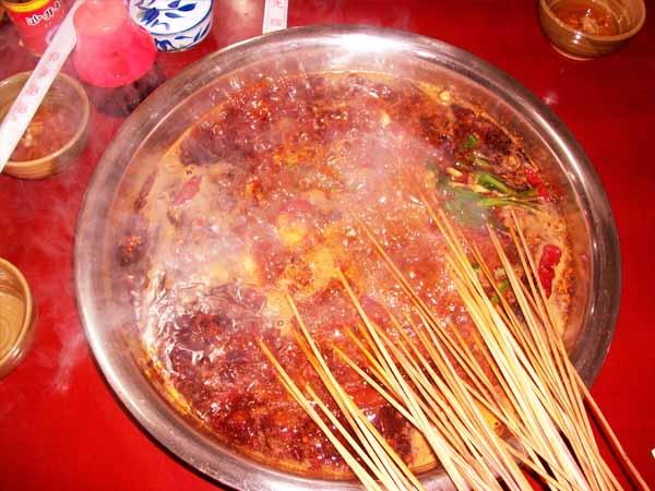 开一家串串加盟店的大概费用是多少呢？